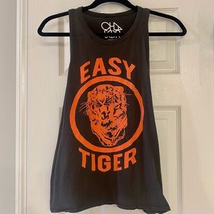 CHASER Brand “Easy Tiger” Razorback Tank Top Size Small